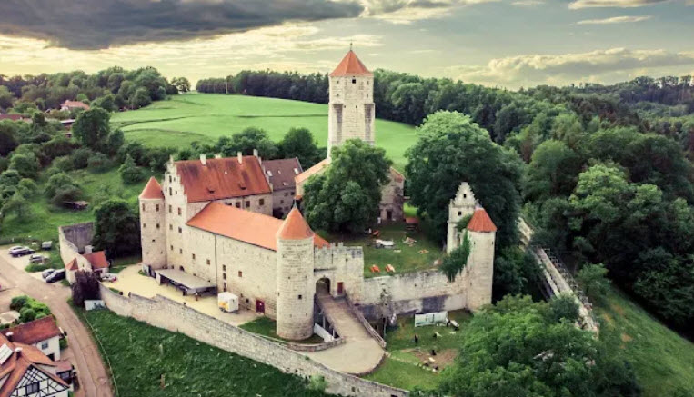 Niederalfingen Castle, Germany